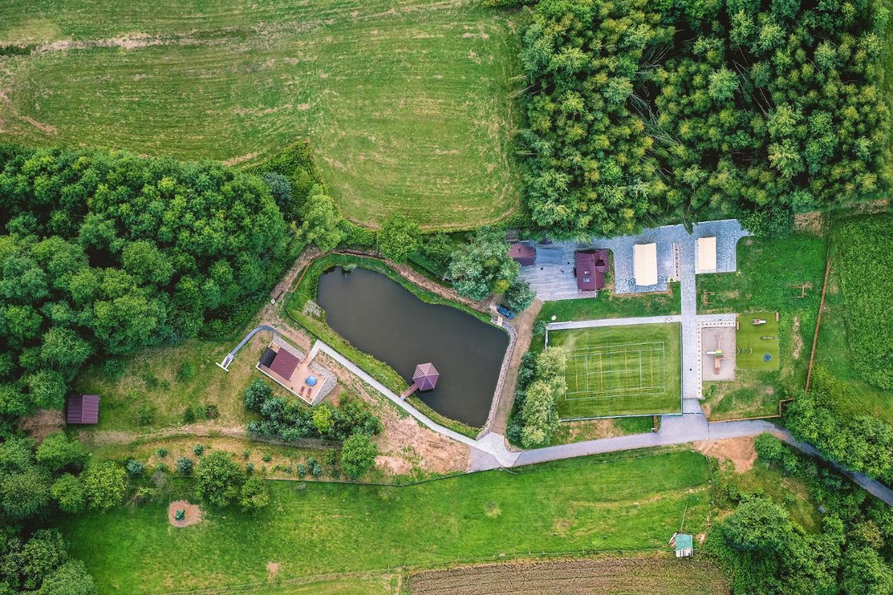 Glamping Pod Gwiazdami Pietrusza Wola Hotel Buitenkant foto