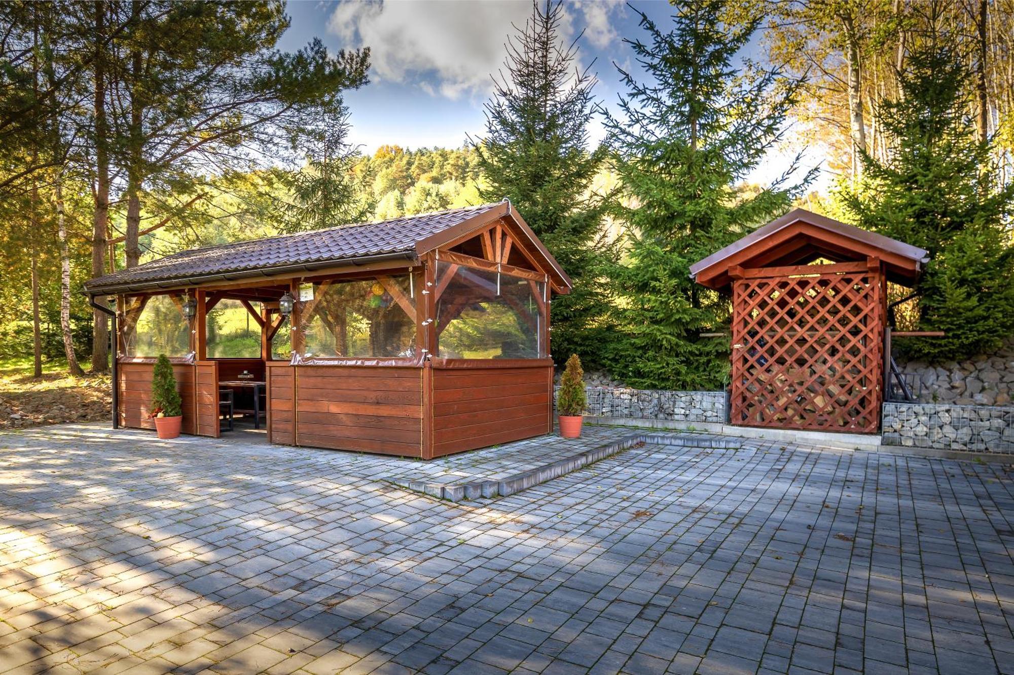 Glamping Pod Gwiazdami Pietrusza Wola Hotel Buitenkant foto