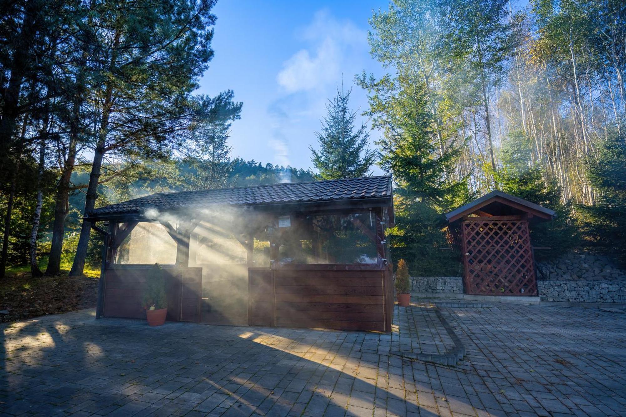 Glamping Pod Gwiazdami Pietrusza Wola Hotel Buitenkant foto